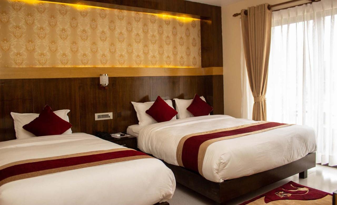 Hotel Silverline بوكْرا المظهر الخارجي الصورة
