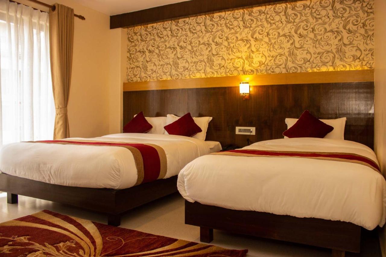 Hotel Silverline بوكْرا المظهر الخارجي الصورة