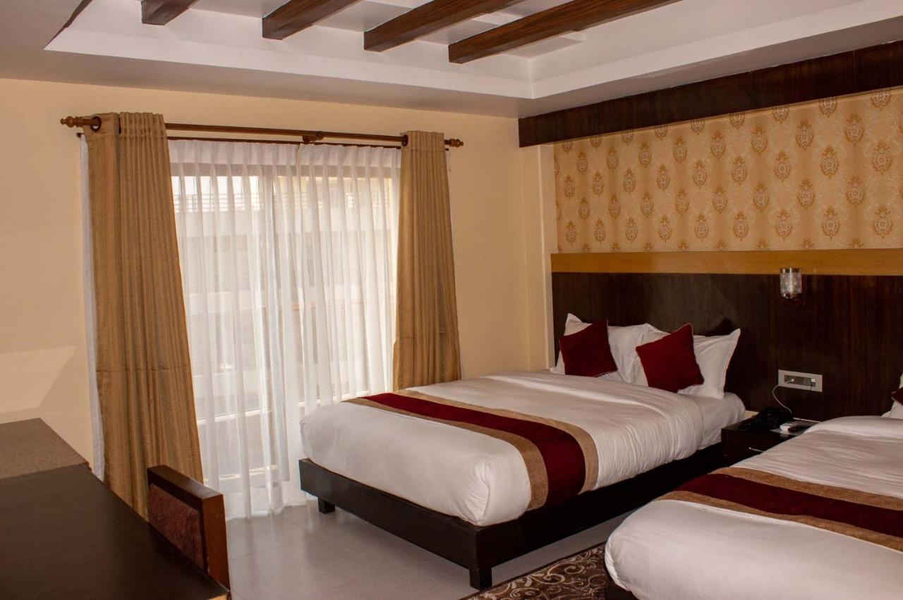 Hotel Silverline بوكْرا المظهر الخارجي الصورة